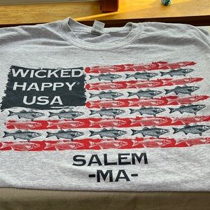 Gray tshirt sz large, great condition